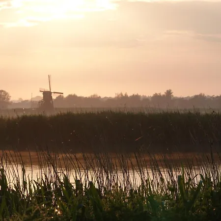 Mooi Prachtig Gelegen Aan Het Water Vakantiehuis Rijpwetering
