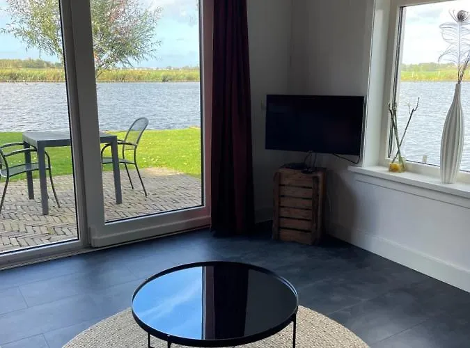 Mooi Prachtig Gelegen Aan Het Water Vakantiehuis Rijpwetering