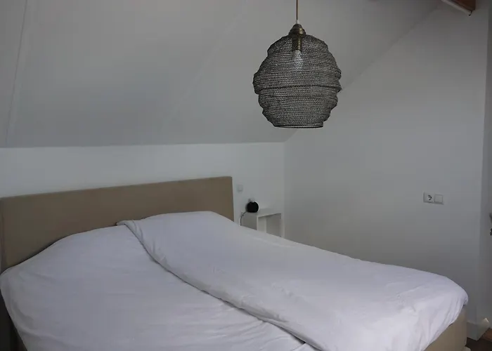 Vakantiehuis Mooi Prachtig Gelegen Aan Het Water