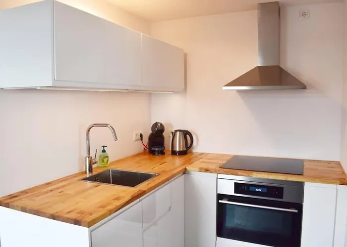 Mooi Prachtig Gelegen Aan Het Water 펜션 *