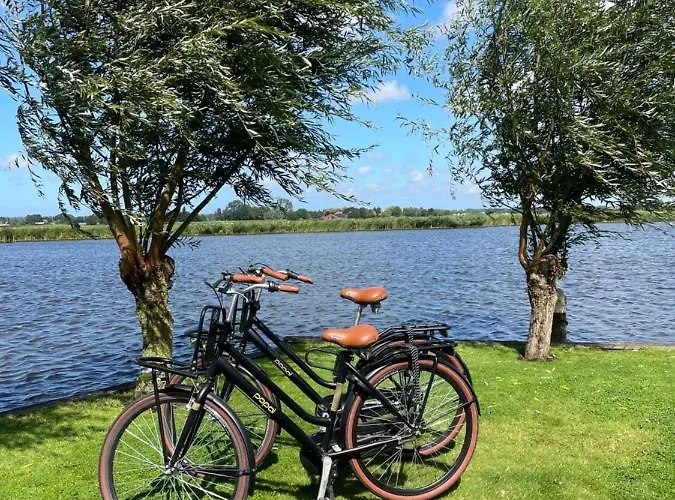 Mooi Prachtig Gelegen Aan Het Water 펜션 *